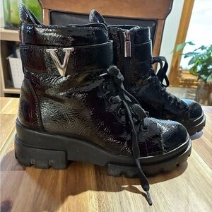 Valdini Olivia Boots sz6